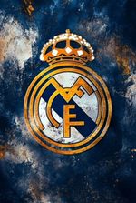 Starting as a Defensive Midfielder at Real Madrid